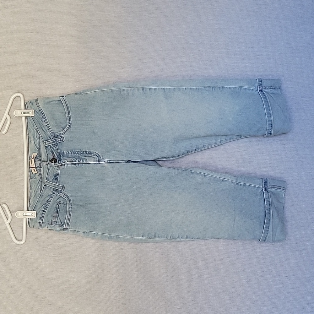 Lee Jeans